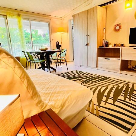 Studio Emeraude - Vue Mer - 6 Personnes Le Moule Kültér fotó