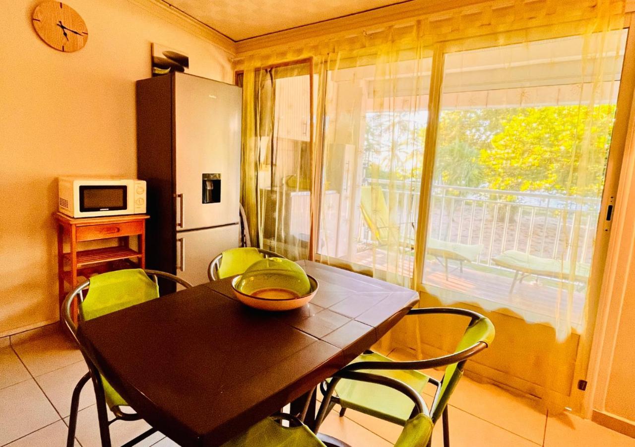 Studio Emeraude - Vue Mer - 6 Personnes Le Moule Kültér fotó